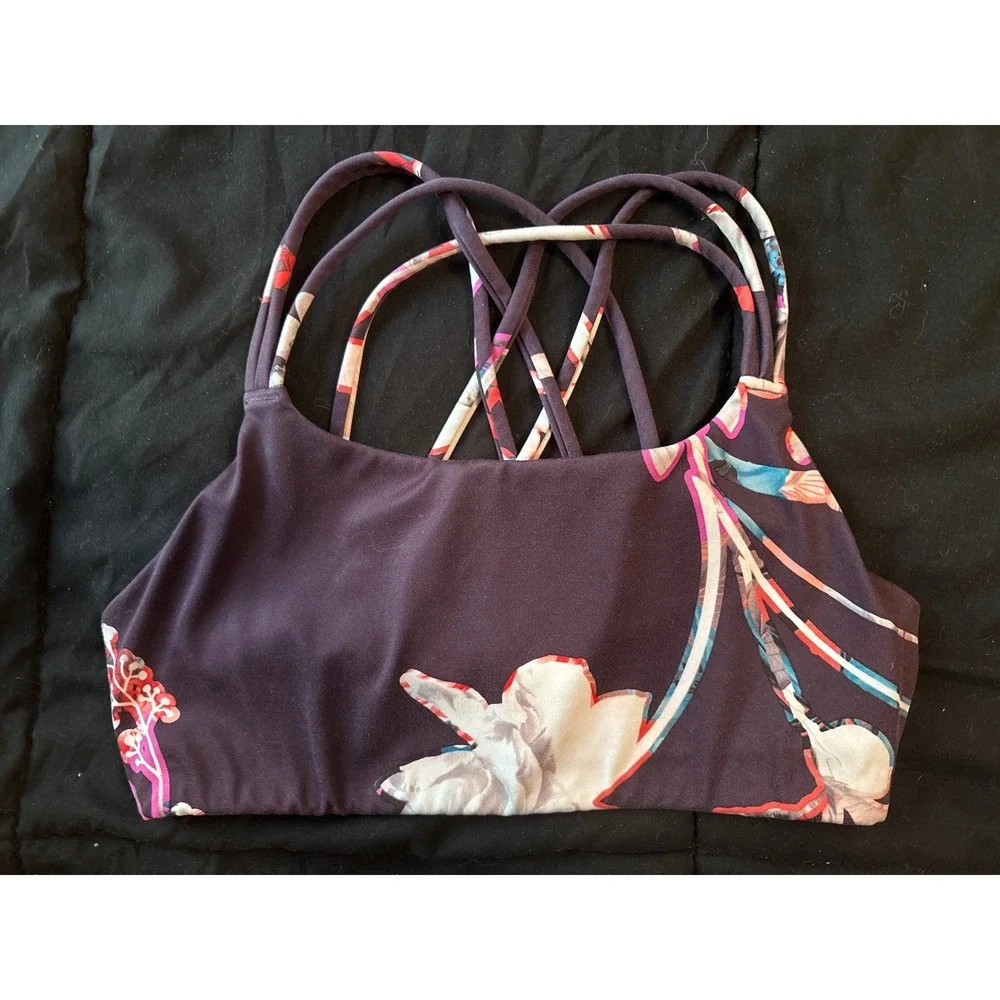 Athleta Hyper Focused Purple Floral Sports‎ Bra, Small